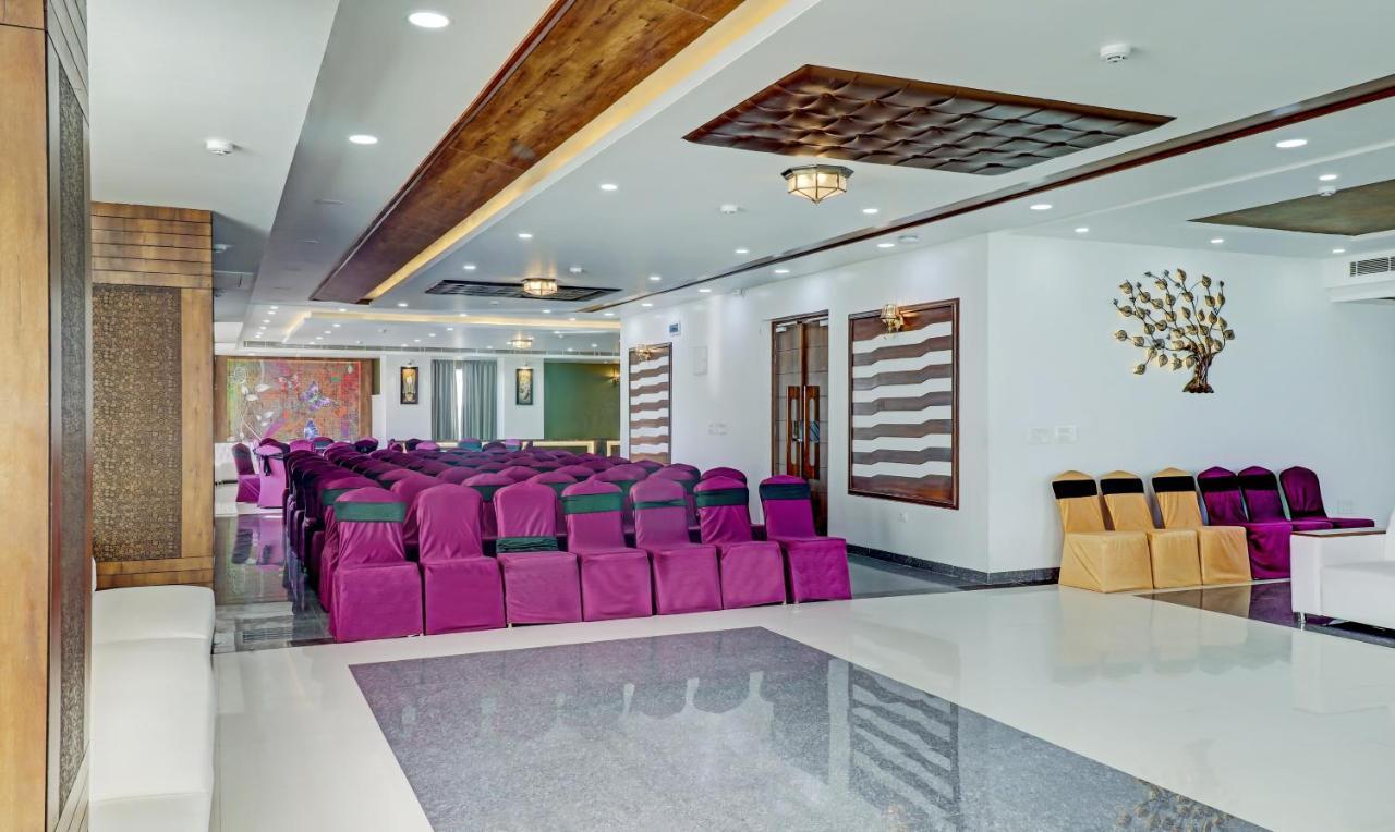 Sanskar Hotel Jaipur Buitenkant foto