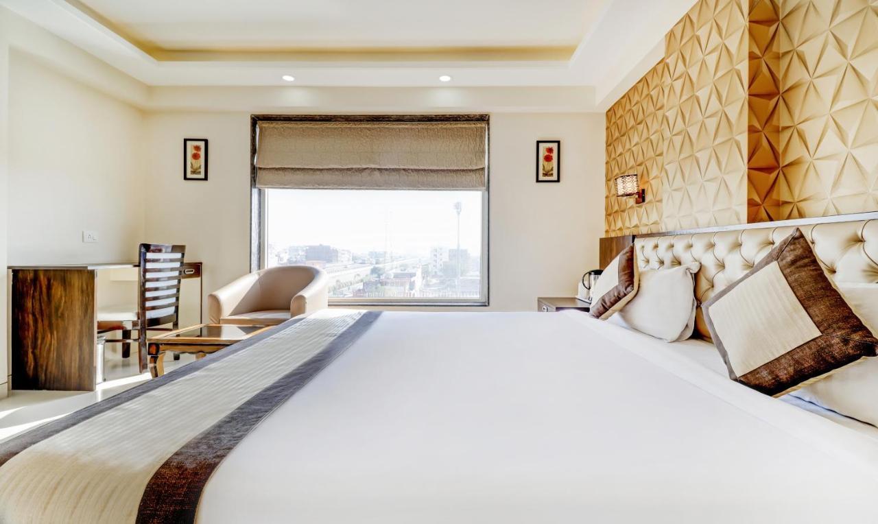 Sanskar Hotel Jaipur Buitenkant foto